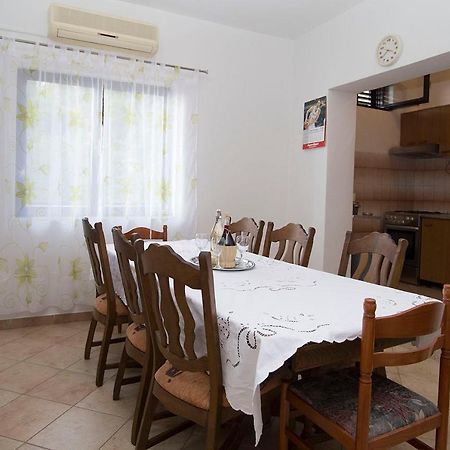 Stanici Beach Apartments Оміш Екстер'єр фото
