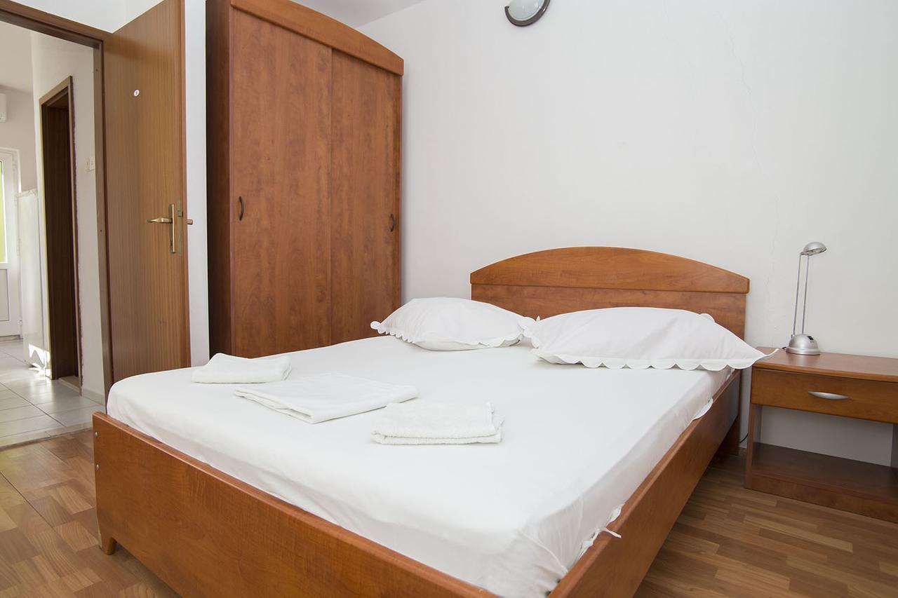 Stanici Beach Apartments Оміш Екстер'єр фото