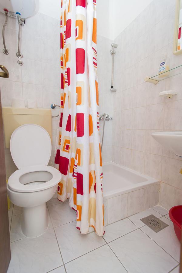 Stanici Beach Apartments Оміш Екстер'єр фото